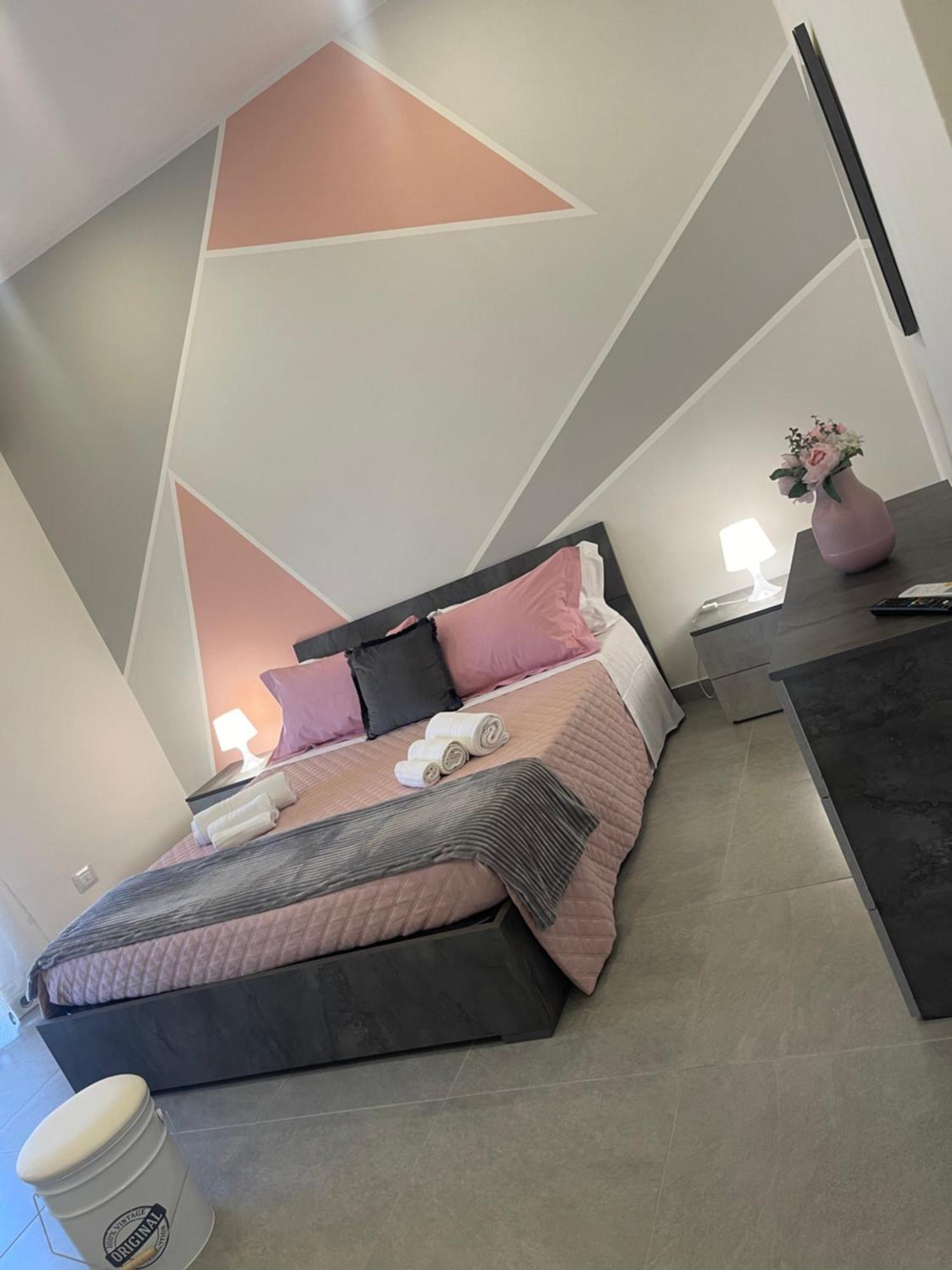 Dimora Della Concordia Apartment Catania Bagian luar foto